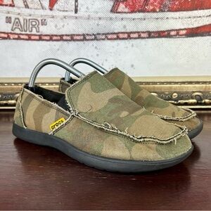 Crocs Santa Cruz Slip On Shoe Men's Size 8 Camo Army Green Brown Sneakers